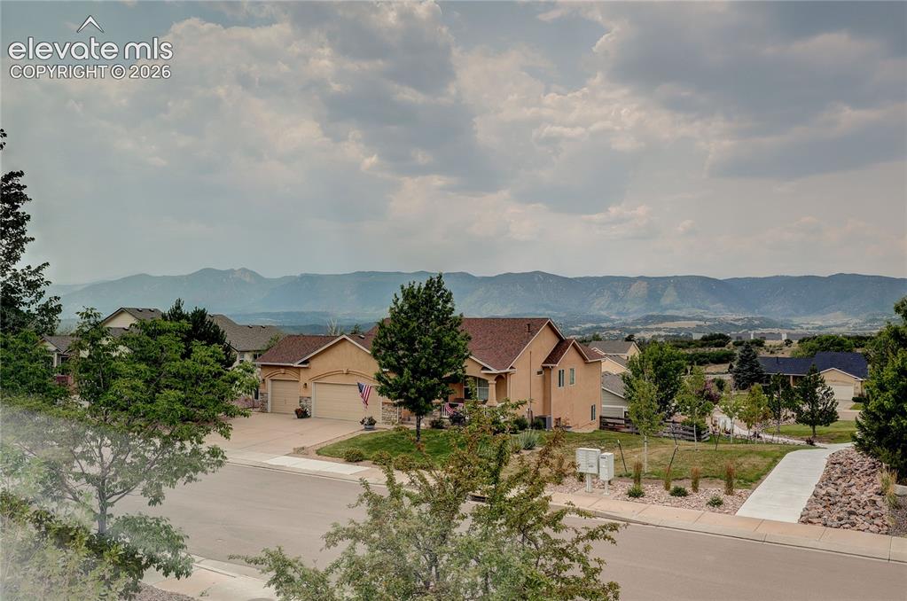 Image 34 of 42: View