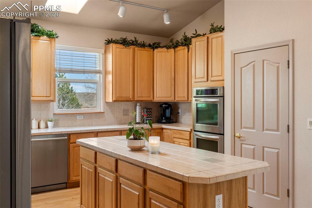 Image 15 of 49: No Description Available