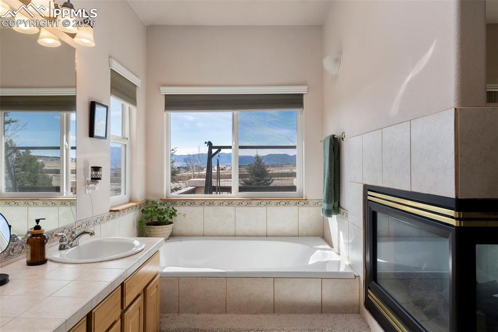 Image 25 of 49: No Description Available