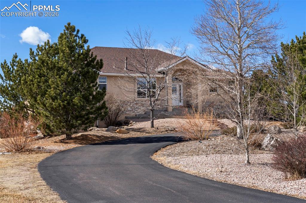 Image 3 of 49: No Description Available