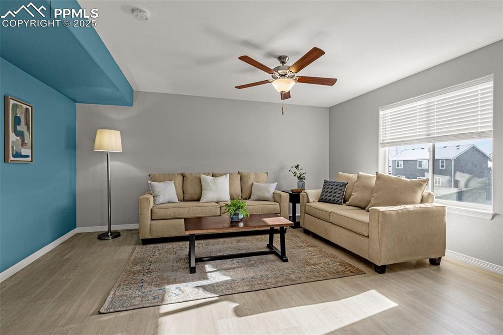 Image 4 of 40: Living Room