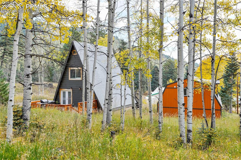 Image 6 of 25: Side of Structure