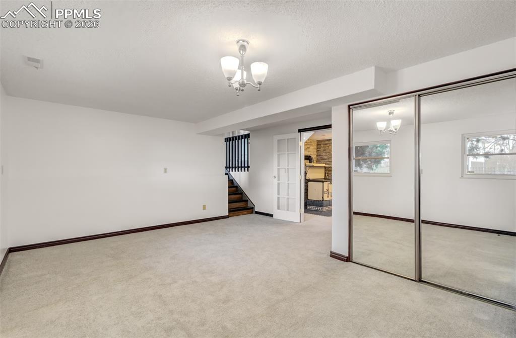 Image 26 of 40: Bedroom