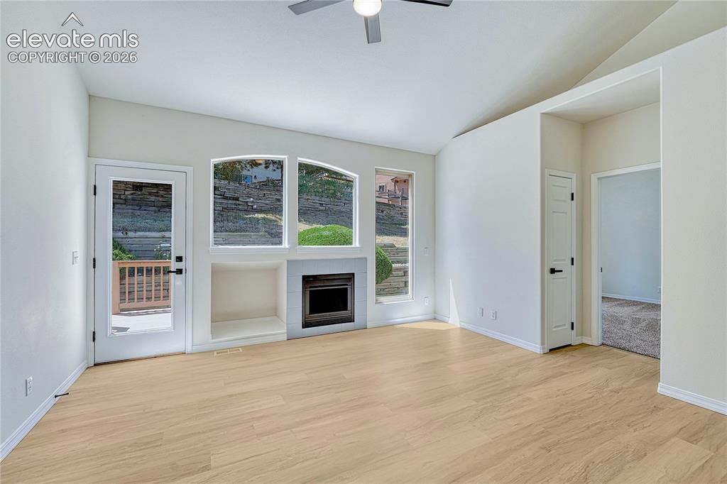 Image 17 of 48: Living Room