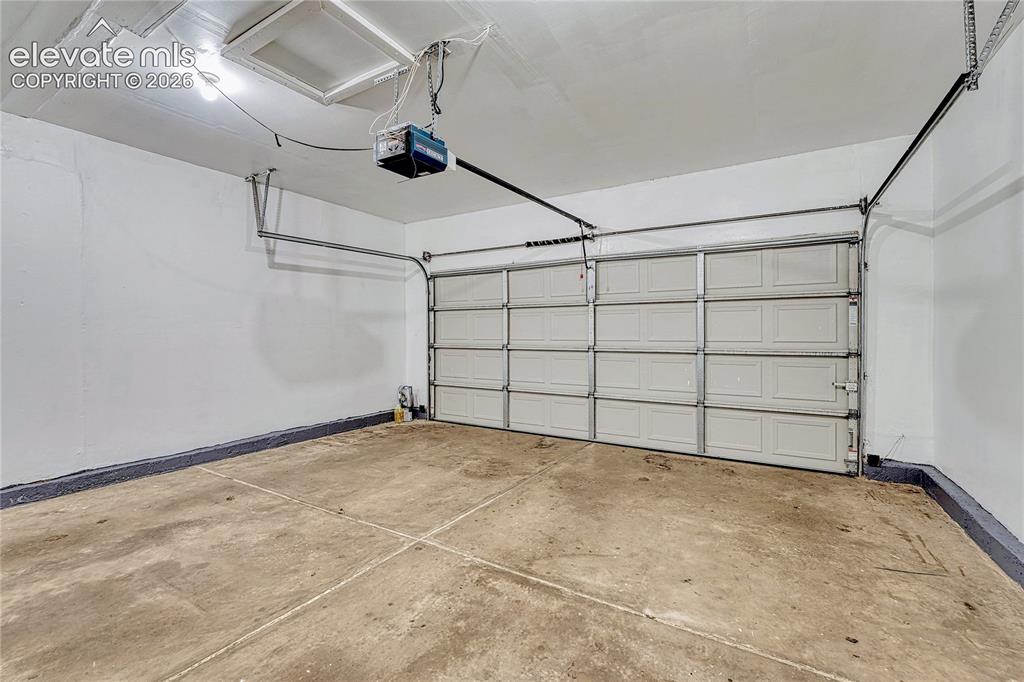 Image 48 of 48: Garage