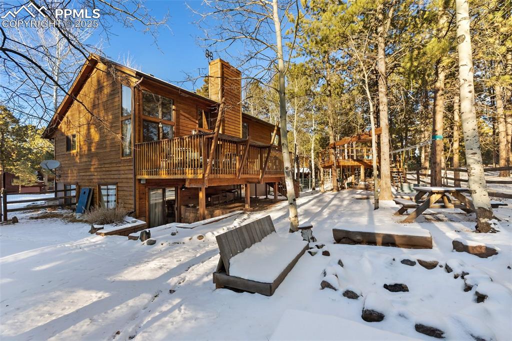 Image 28 of 34: Backyard