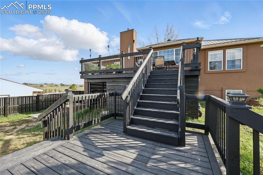 Image 12 of 43: Deck