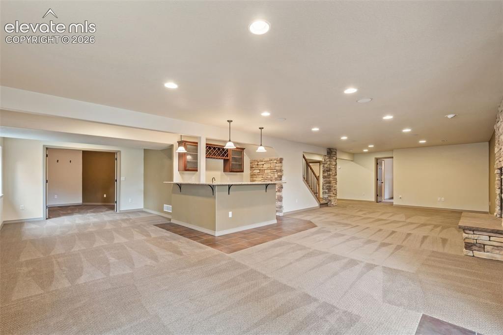 Image 36 of 43: Family Room