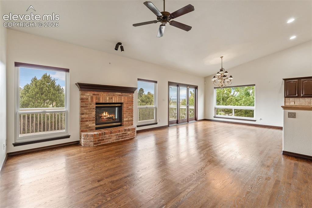 Image 8 of 47: Living Room