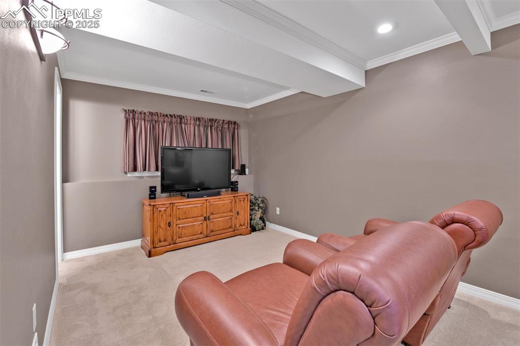 Image 25 of 41: Family Room