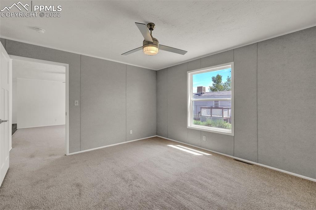 Listing 4821848, Image 15 of 23