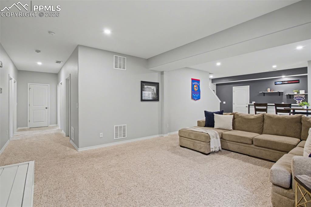 Image 31 of 43: No Description Available