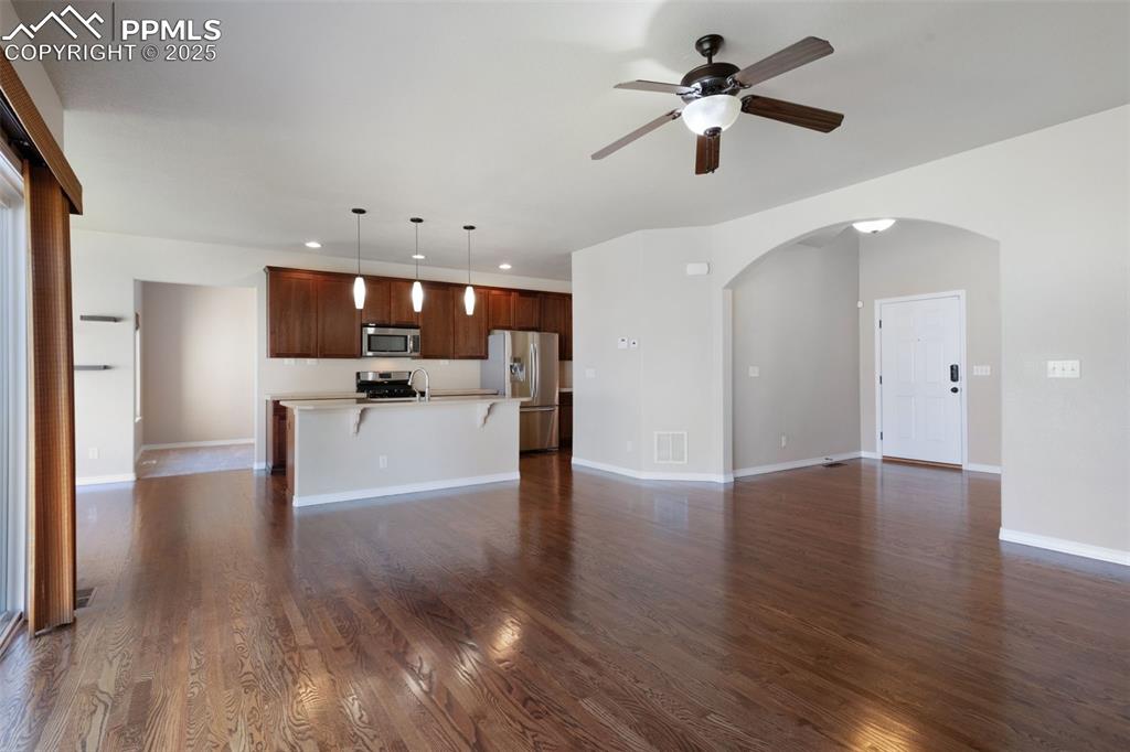 Image 5 of 45: Living Room