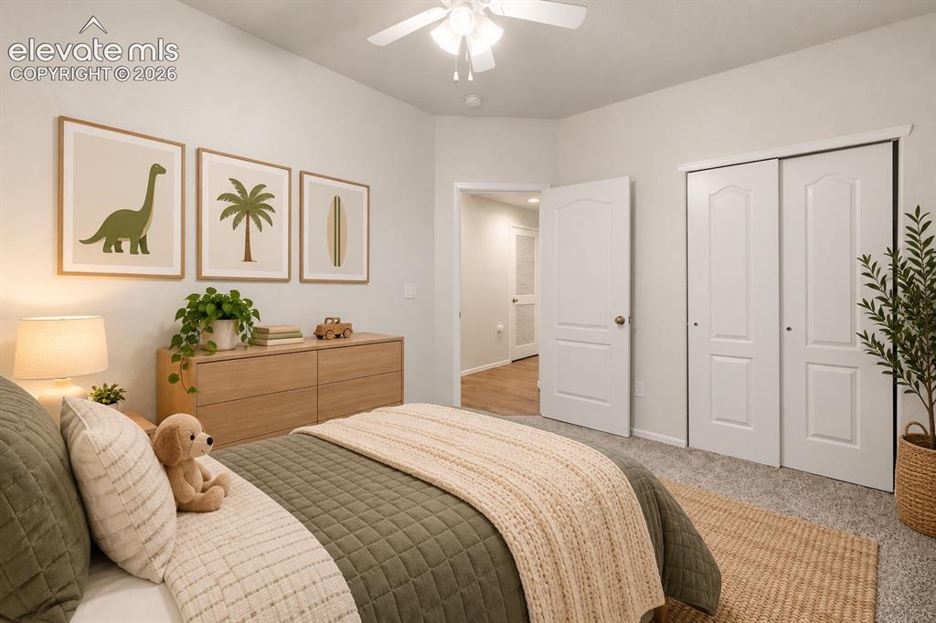 Image 17 of 41: Bedroom