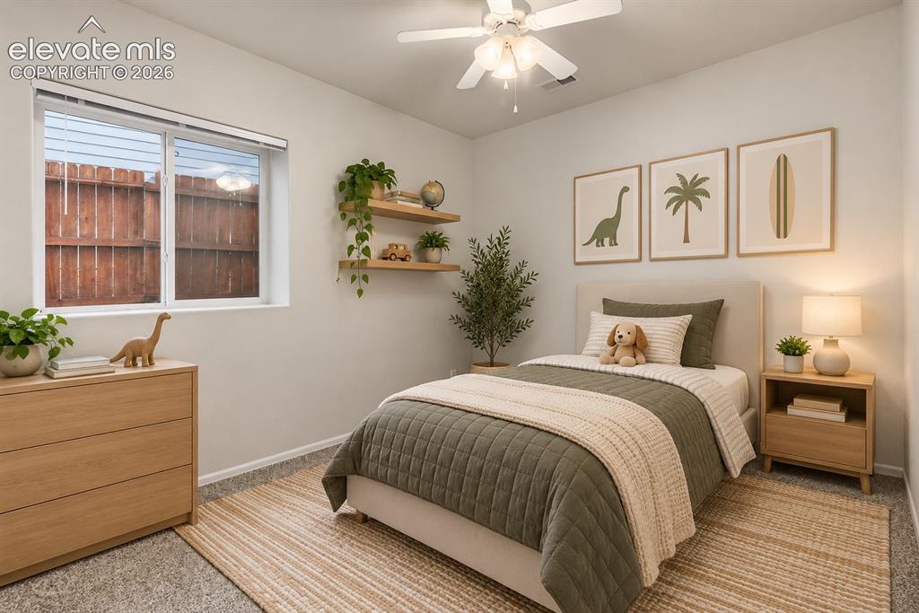 Image 18 of 41: Bedroom