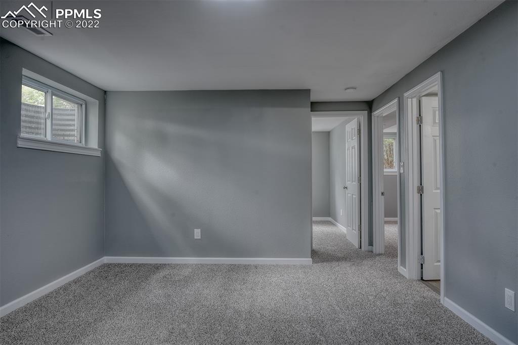 Listing 4825319, Image 27 of 40