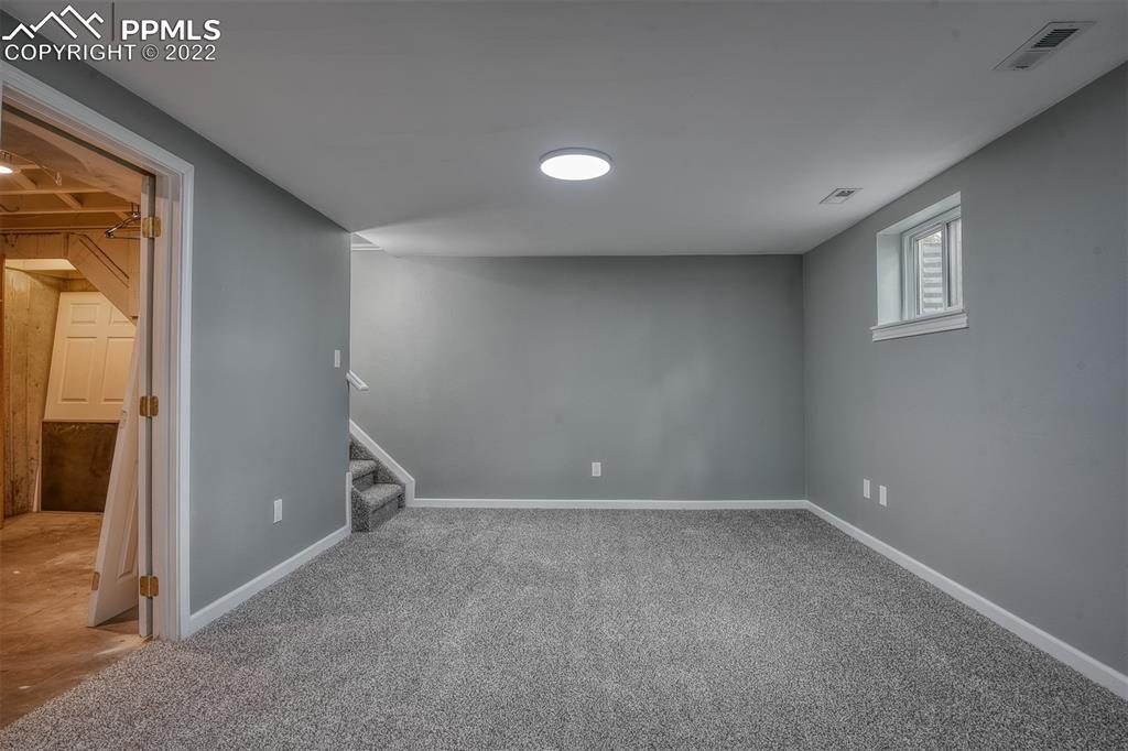 Listing 4825319, Image 28 of 40
