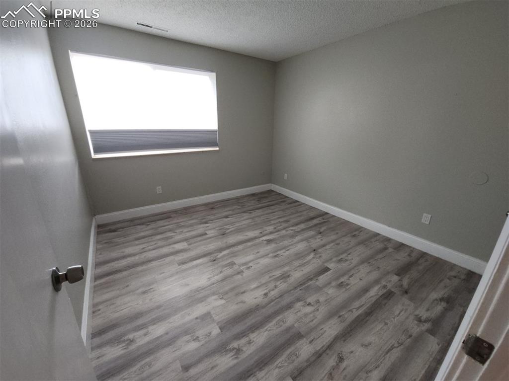Image 23 of 47: 2nd Bedroom