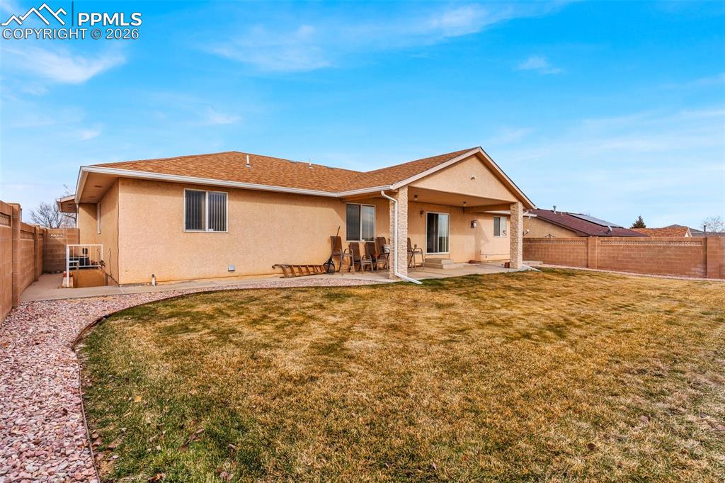 Image 45 of 46: Back of Structure