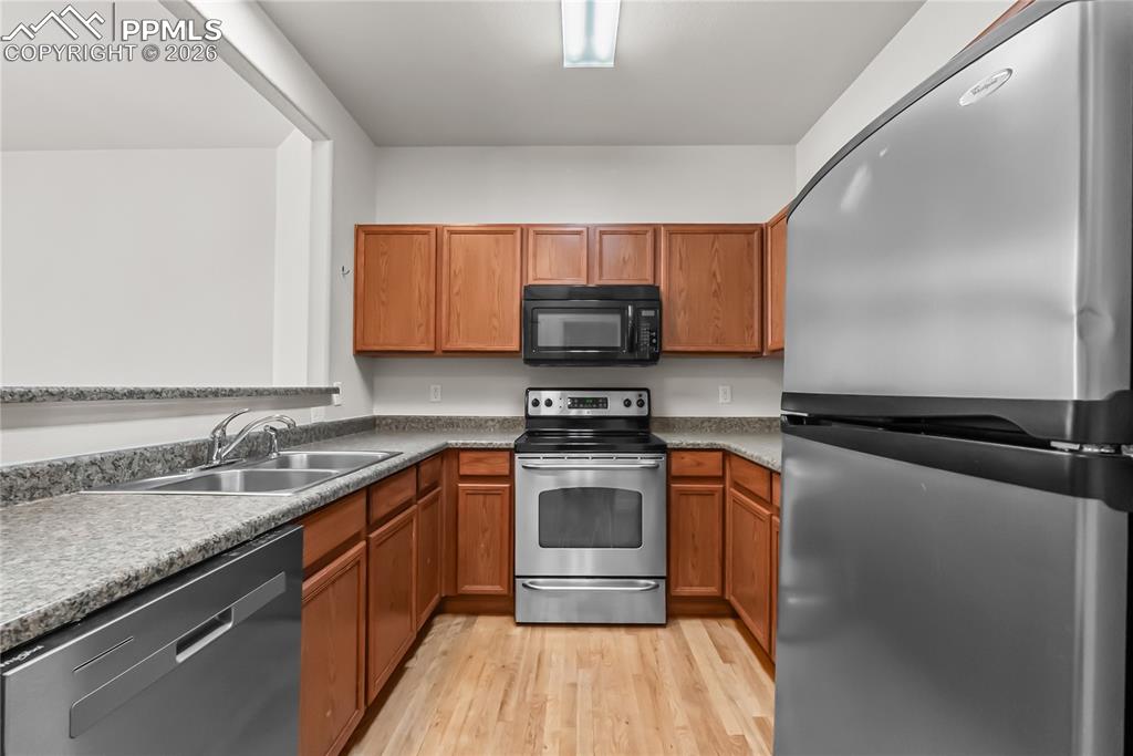 Image 7 of 36: No Description Available