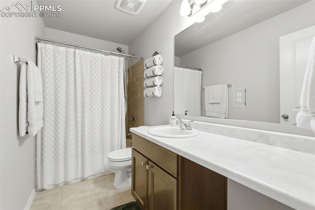 Image 32 of 47: 2nd full bathroom upstairs