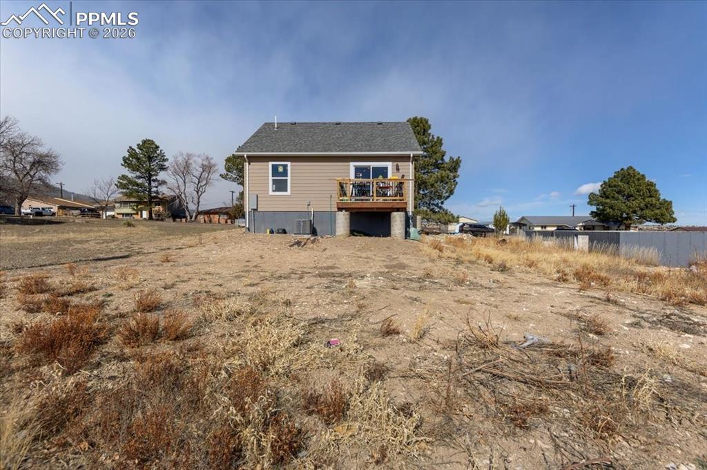 Image 30 of 32: Back of Structure