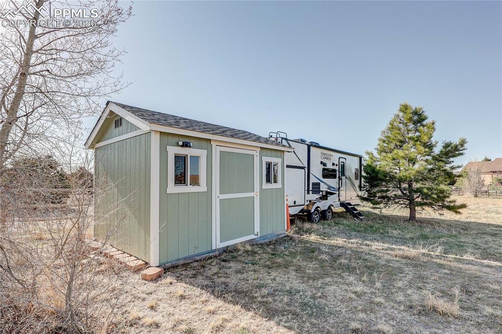 Image 36 of 50: Out Buildings