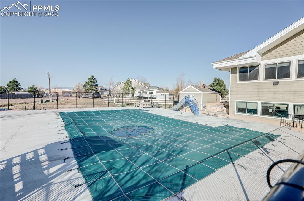 Image 50 of 50: Pool