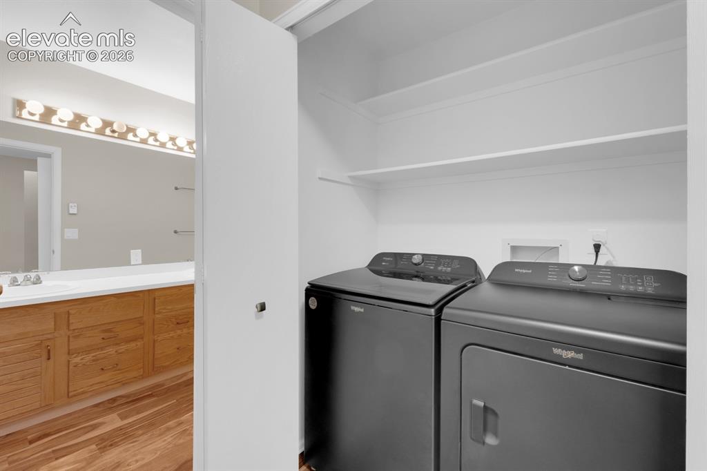 Image 14 of 32: Dedicated laundry area 