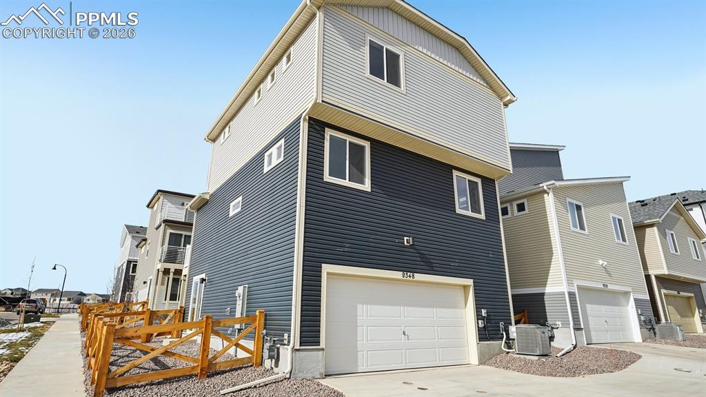 Image 37 of 37: No Description Available