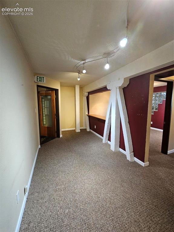 Image 3 of 12: Entry into unit - waiting area