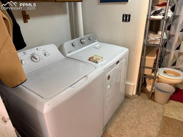 Image 7 of 15: Laundry