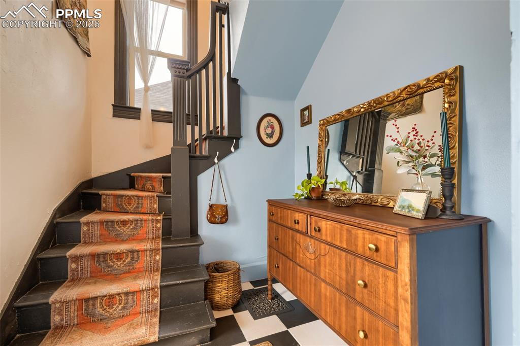 Image 6 of 28: Grand Staircase 