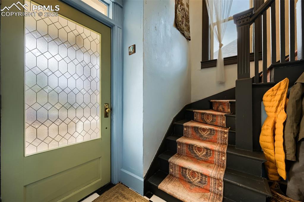 Image 7 of 28: Grand Staircase 