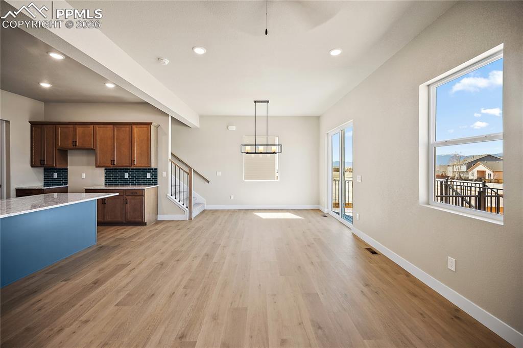 Image 11 of 43: Kitchen