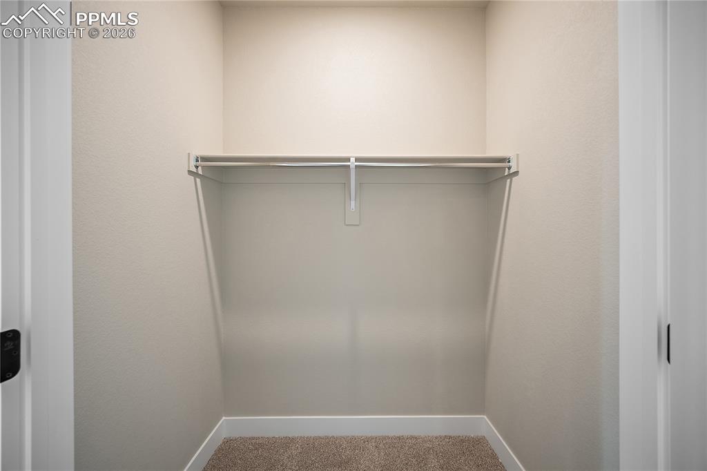 Image 23 of 43: Closet