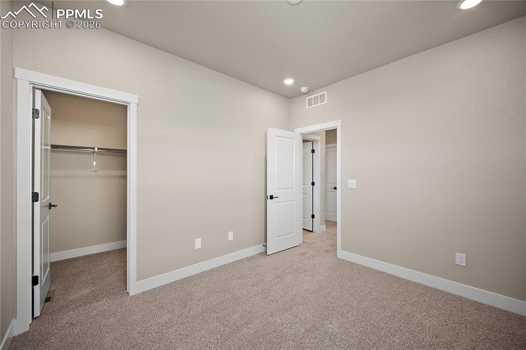 Image 35 of 43: Bedroom