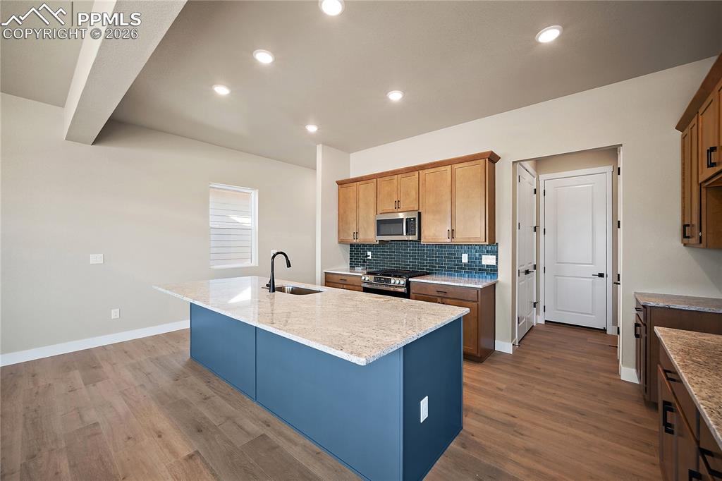 Image 8 of 43: Kitchen