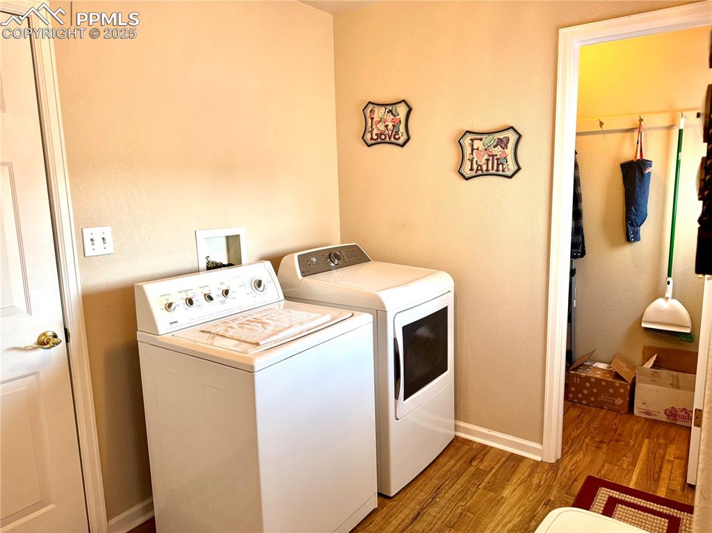 Image 12 of 36: Laundry
