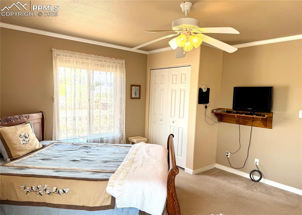 Image 18 of 36: Master Bedroom