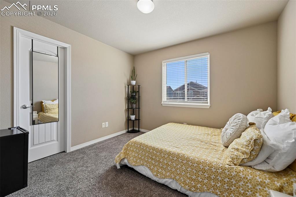 Image 11 of 20: Bedroom