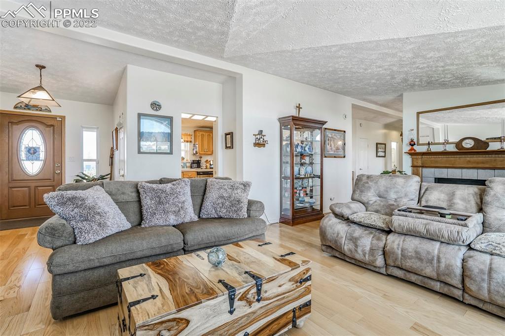 Listing 4841740, Image 14 of 49