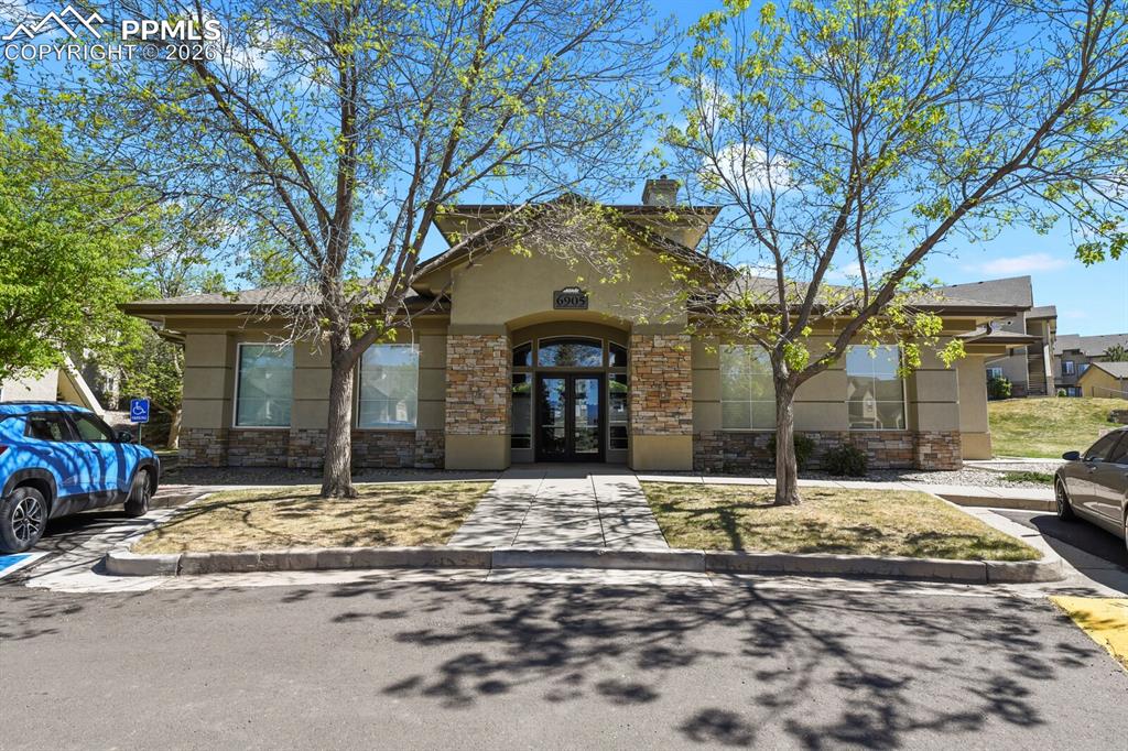 Image 28 of 31: Front of Structure