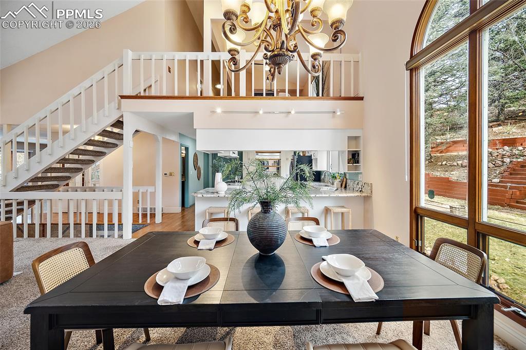 Image 2 of 50: Dining Area