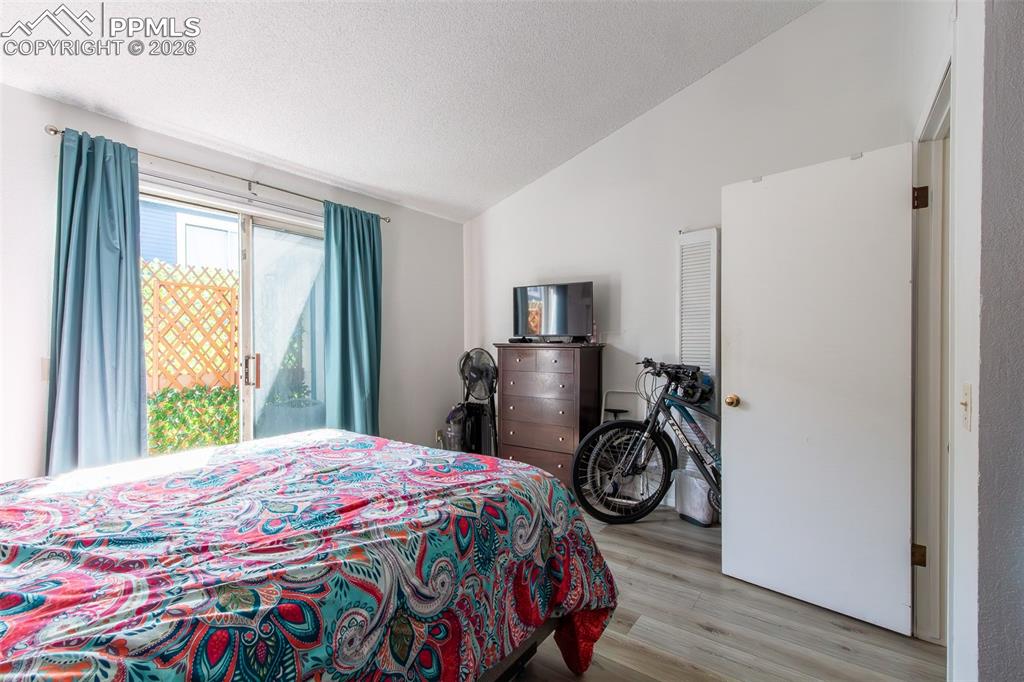 Image 15 of 22: Bedroom