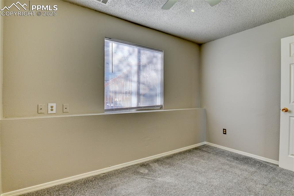 Image 25 of 31: No Description Available