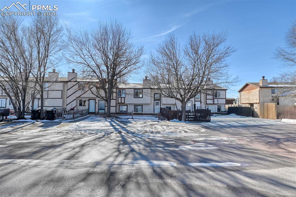 Image 30 of 31: No Description Available