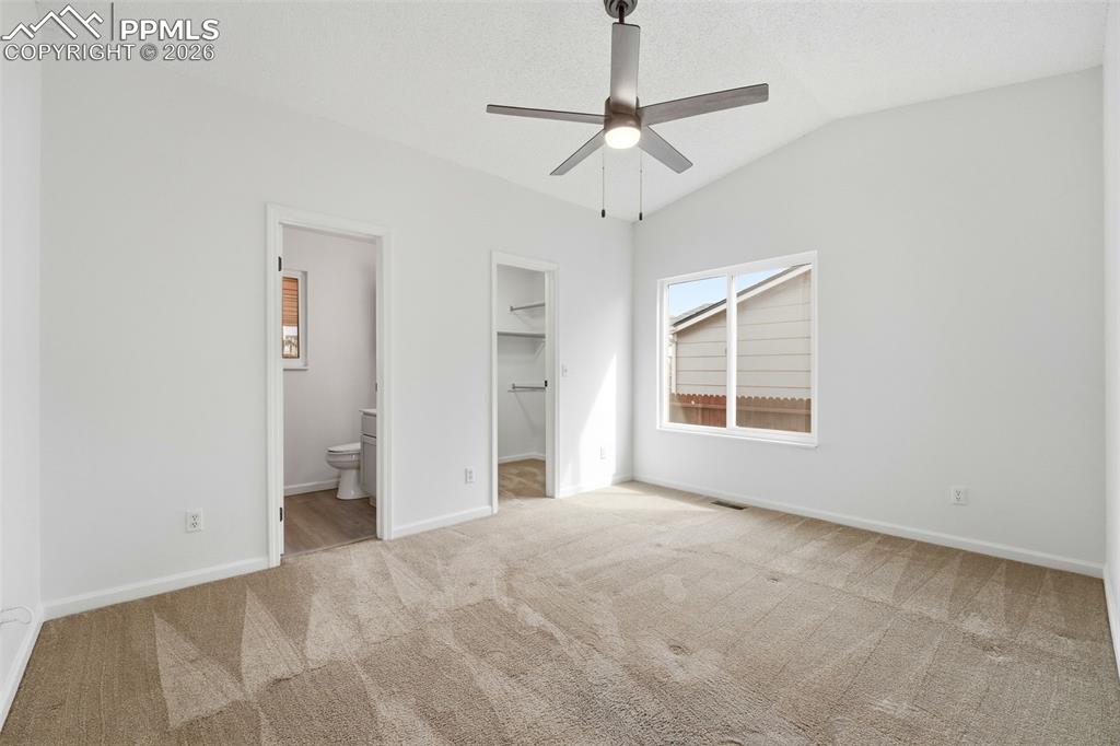 Image 12 of 49: Bedroom