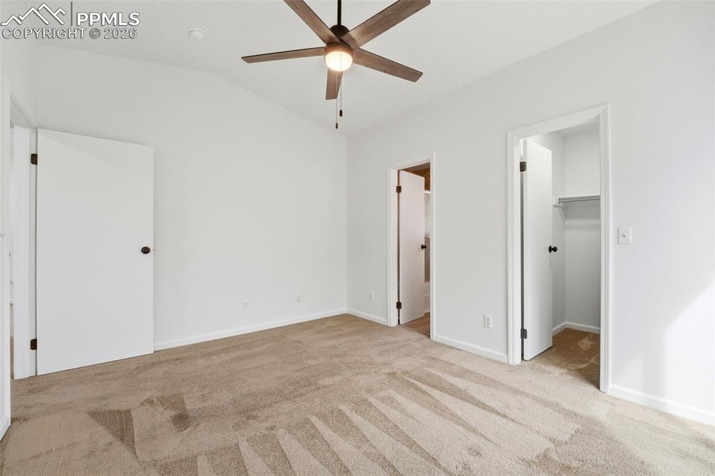 Image 15 of 49: Bedroom