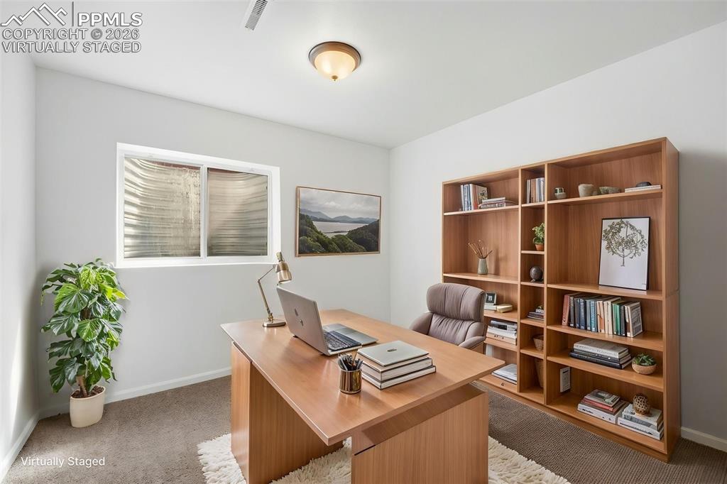 Image 30 of 49: Virtually Staged